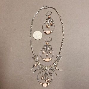 Necklace/earrings handmade from Central America.